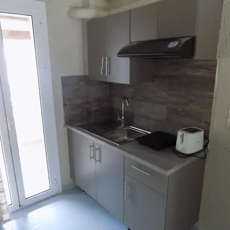 Afrodite Spacious Apartments! 3* Agia Efimia