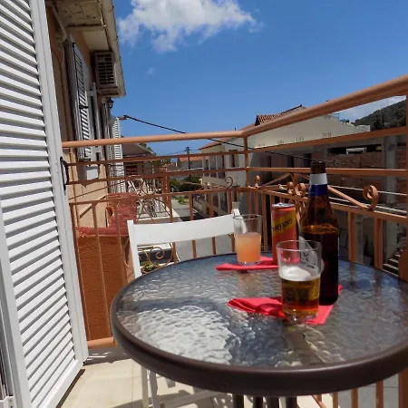 Afrodite Spacious Apartments! Aparthotel Agia Efimia