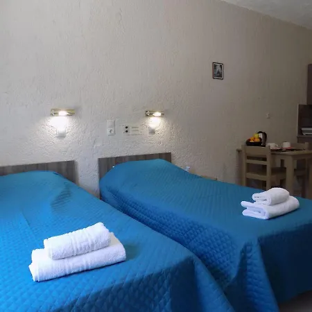 Afrodite Spacious Apartments! 3* Agia Efimia