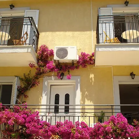 Aparthotel Afrodite Spacious Apartments! Agia Efimia