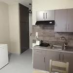 アパートホテル Afrodite Spacious Apartments! Agia Efimia