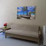 Afrodite Spacious Apartments! アパートホテル 3*
