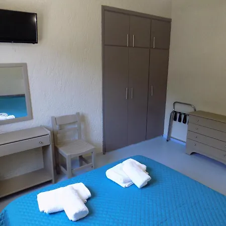 Afrodite Spacious Apartments! 3*