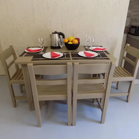 Afrodite Spacious Apartments! 3*