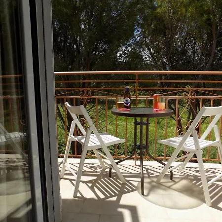 Aparthotel Afrodite Spacious Apartments! Agia Efimia