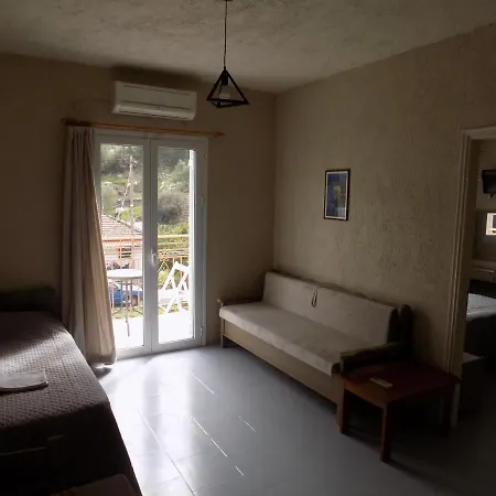 Afrodite Spacious Apartments! Appart hôtel Agia Efimia