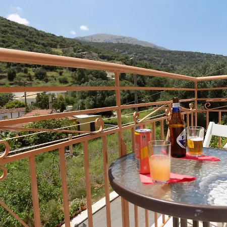 Afrodite Spacious Apartments! Aparthotel 2*