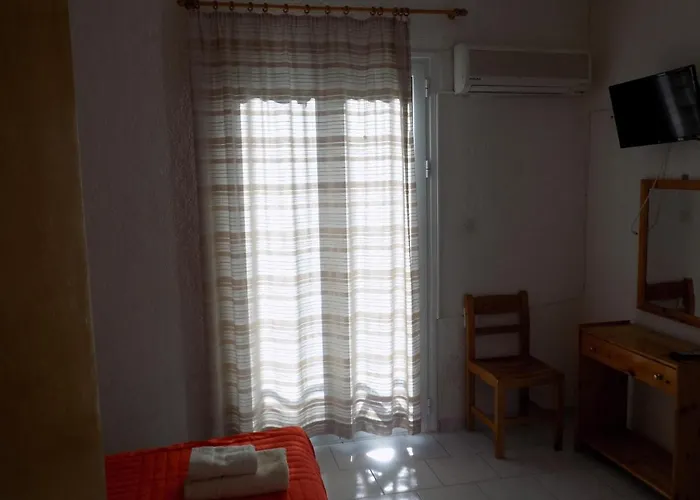 Afrodite Spacious Apartments! アパートホテル 3*