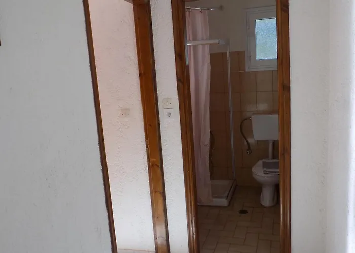 Afrodite Spacious Apartments! Agia Efimia