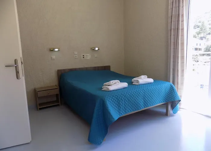 Afrodite Spacious Apartments! アパートホテル Agia Efimia