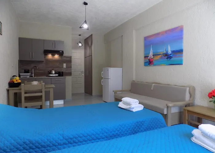 Afrodite Spacious Apartments! アパートホテル Agia Efimia