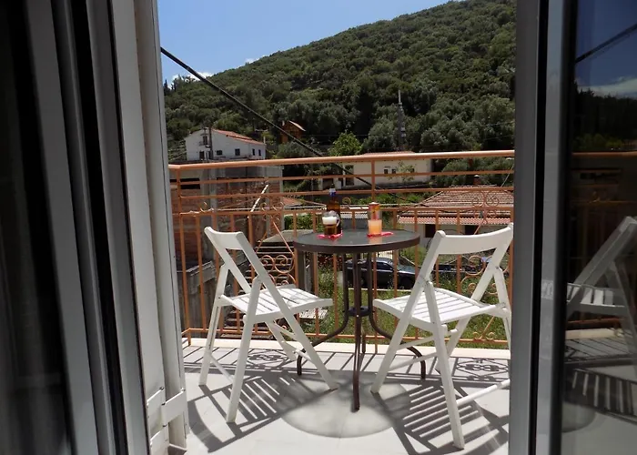 Afrodite Spacious Apartments! 3*