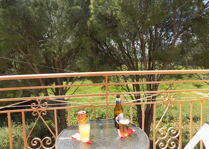 Afrodite Spacious Apartments! 3* Agia Efimia