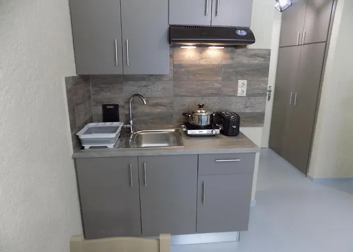 Afrodite Spacious Apartments! アパートホテル 3*