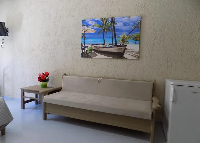 Afrodite Spacious Apartments! アパートホテル 3*