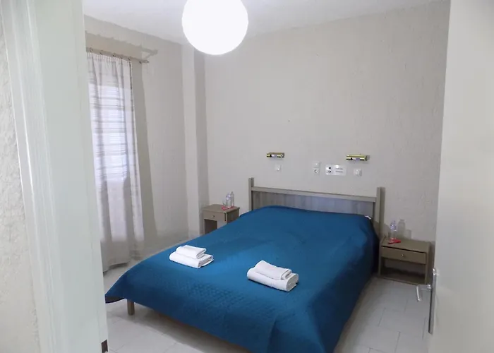 アパートホテル Afrodite Spacious Apartments! 3*