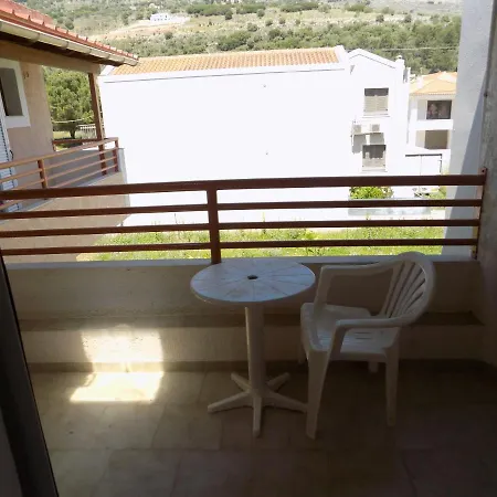 Afrodite Spacious Apartments! Hotel de apartamente Agia Efimia