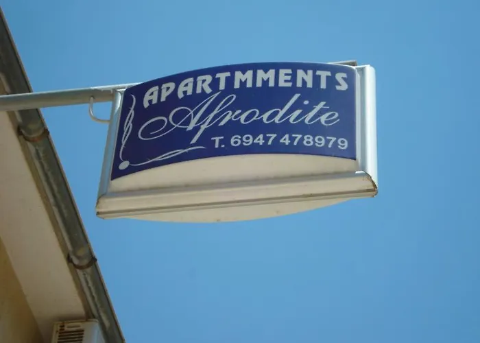 Afrodite Spacious Apartments! 3* أيّا إفيميا